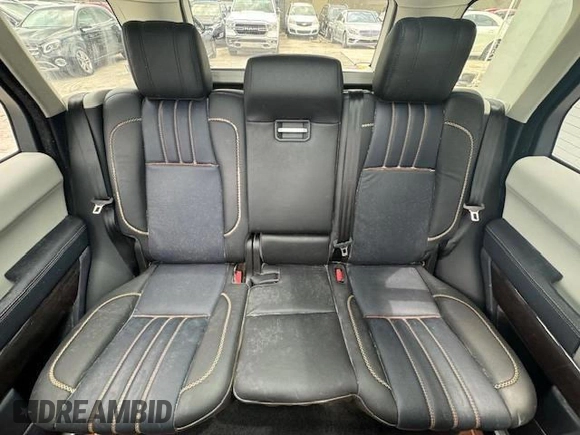 2017 Land Rover Range Rover z VIN SALGS2FE1HA356141, wystawiony jako Copart lot #60175845 z przebiegiem 57 214 mil mil oraz Nie do naprawy • Non repairable. Historia ofert i sprzedaży dostępna na DreamBid. Obrazek 10.