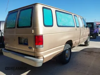 1998 Ford Econoline Wagon XL z VIN 1FBSS31L5WHB69202, wystawiony jako IAAI lot #41666477 z przebiegiem Nie podano mil oraz . Historia ofert i sprzedaży dostępna na DreamBid. Obrazek 4.