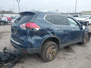 2015 Nissan Rogue SL z VIN 5N1AT2MVXFC853005, wystawiony jako IAAI lot #41480177 z przebiegiem Nie podano mil oraz . Historia ofert i sprzedaży dostępna na DreamBid. Obrazek 4.