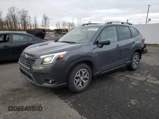 2024 Subaru Forester Premium with VIN JF2SKADC2RH512274, listed as a Copart auction lot 85433794 with 2,482 mi miles and Salvage Title. Bid and sale history available at carsss.com. Image 1.