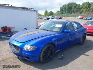 2007 Maserati Quattroporte with VIN ZAMFE39A870029065, listed as a IAAI auction lot 40193193 with 48,620 mi miles. Bid and sale history available at carsss.com. Image 2.