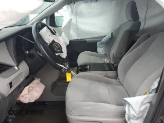 2017 Toyota Sienna LE Auto Access Seat with VIN 5TDKZ3DC4HS856642, listed as a Copart auction lot 43782355 with Not Provided miles and Salvage Title. Bid and sale history available at DreamBid. Image 7.