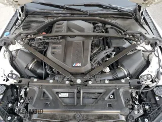 2024 BMW M4 Competition xDrive with VIN WBS43AZ06RCP25821, listed as a Copart auction lot 84095354 with 32,411 mi miles and Salvage Title. Bid and sale history available at carsss.com. Image 11.