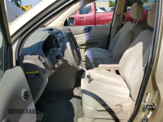 2008 Kia Sedona LX with VIN KNDMB233686258416, listed as a Copart auction lot 68587494 with 153,536 mi miles and Clean Title. Bid and sale history available at carsss.com. Image 7.