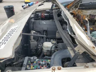 2007 Cadillac Escalade z VIN 1GYEC63847R316793, wystawiony jako Copart lot #59086055 z przebiegiem Nie podano mil oraz Nie do naprawy • Non repairable. Historia ofert i sprzedaży dostępna na DreamBid. Obrazek 12.