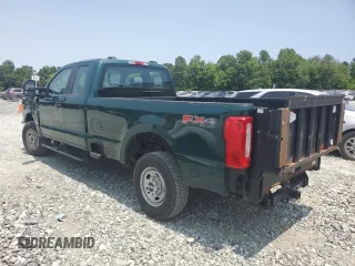 2023 Ford F-250 XL z VIN 1FT7X2BA2PEC84286, wystawiony jako Copart lot #57089975 z przebiegiem 11 321 mil mil oraz Szkoda całkowita • Salvage title. Historia ofert i sprzedaży dostępna na DreamBid. Obrazek 2.