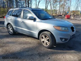 2010 Hyundai Santa Fe SE with VIN 5NMSH4AG1AH381136, listed as a IAAI auction lot 41765600 with 197,904 mi miles. Bid and sale history available at carsss.com. Image 1.