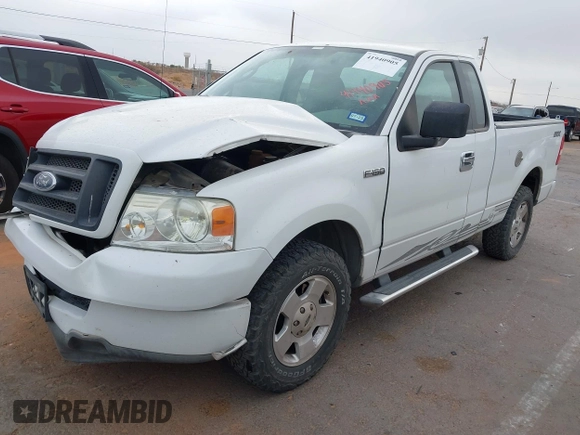 2005 Ford F-150 XL with VIN 1FTRF12295NA49962, listed as a IAAI auction lot 41940905 with 105,922 mi miles. Bid and sale history available at carsss.com. Image 2.