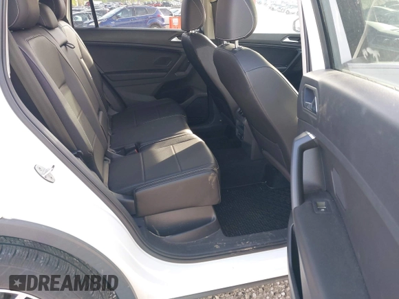 2021 Volkswagen Tiguan SE with VIN 3VV2B7AX6MM139903, listed as a IAAI auction lot 42060657 with 42,747 mi miles and . Bid and sale history available at DreamBid. Image 8.