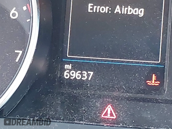 2019 Volkswagen Tiguan S with VIN 3VV0B7AX0KM119702, listed as a IAAI auction lot 42069676 with 69,637 mi miles and . Bid and sale history available at DreamBid. Image 15.