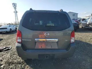 2005 Nissan Pathfinder SE z VIN 5N1AR18W75C780900, wystawiony jako Copart lot #51130985 z przebiegiem Nie podano mil oraz Czysty tytuł • Clean title. Historia ofert i sprzedaży dostępna na DreamBid. Obrazek 6.