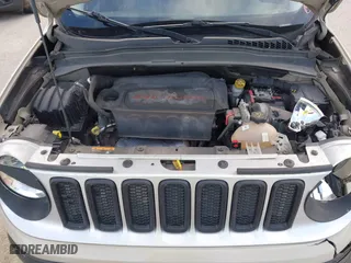 2016 Jeep Renegade Limited with VIN ZACCJADTXGPC74363, listed as a IAAI auction lot 41827735 with 105,446 mi miles. Bid and sale history available at carsss.com. Image 10.