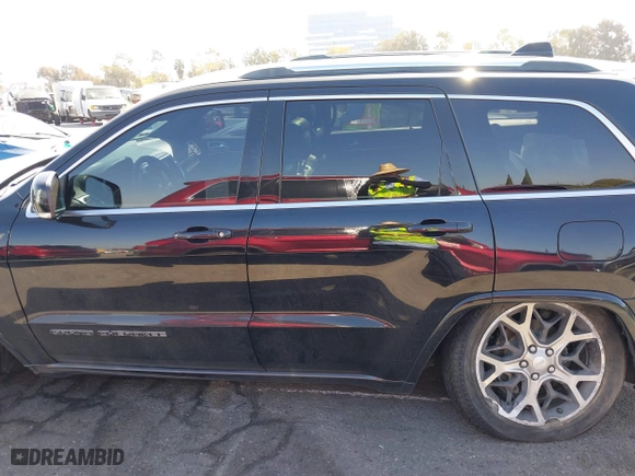 2018 Jeep Grand Cherokee Limited with VIN 1C4RJFBGXJC203561, listed as a IAAI auction lot 41670783 with 69,648 mi miles. Bid and sale history available at carsss.com. Image 14.