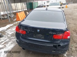 2013 BMW 3 Series 328i xDrive with VIN WBA3B5C55DF590224, listed as a IAAI auction lot 41348272 with 117,392 mi miles. Bid and sale history available at carsss.com. Image 16.