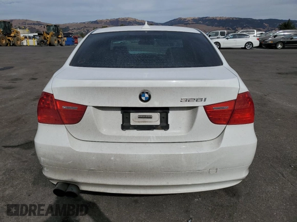 2010 BMW 3 Series 328i with VIN WBAPH5C52AA440273, listed as a Copart auction lot 74540174 with 268,703 mi miles and Salvage title. Bid and sale history available at DreamBid. Image 6.