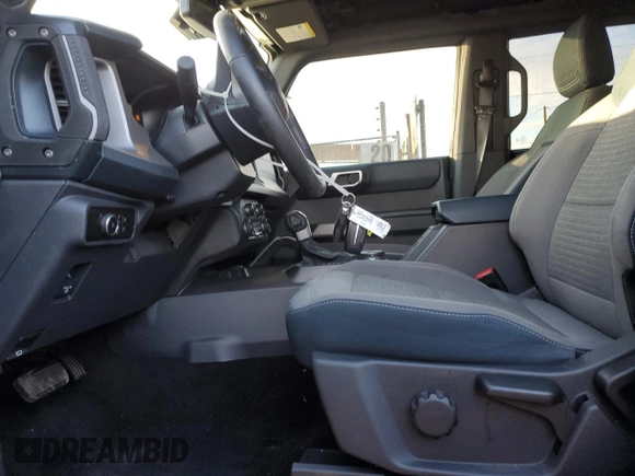 2023 Ford Bronco with VIN 1FMDE5BH9PLB30737, listed as a Copart auction lot 42602925 with 19,386 mi miles and Salvage Title. Bid and sale history available at DreamBid. Image 7.