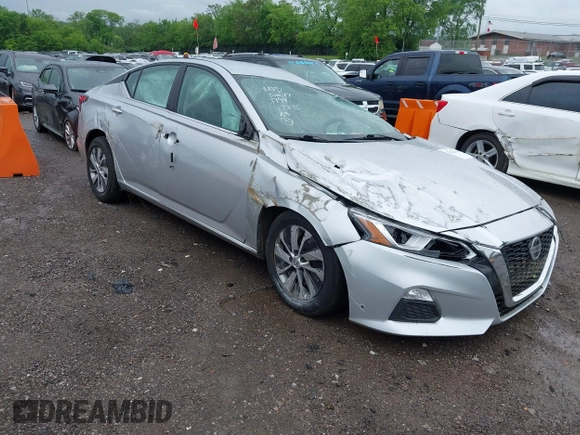 2020 Nissan Altima S with VIN 1N4BL4BV2LN301799, listed as a IAAI auction lot 42126910 with 174,185 mi miles and . Bid and sale history available at carsss.com. Image 1.