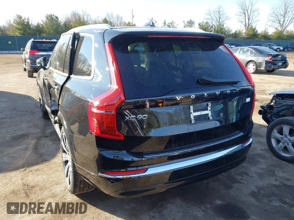 2023 Volvo XC90 Plus with VIN YV4H600N1P1931864, listed as a IAAI auction lot 41441737 with 31,429 mi miles and . Bid and sale history available at DreamBid. Image 3.