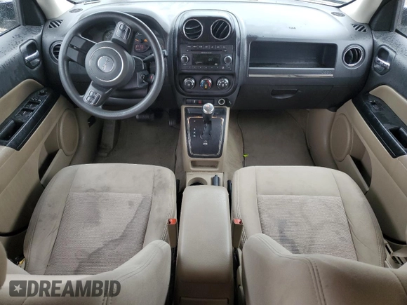 2014 Jeep Patriot Sport with VIN 1C4NJPBA0ED601488, listed as a Copart auction lot 63791785 with 204,926 mi miles and Salvage title. Bid and sale history available at DreamBid. Image 8.