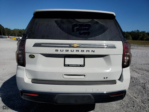 2022 Chevrolet Suburban LT with VIN 1GNSKCKD1NR162010, listed as a Copart auction lot 75701334 with 79,698 mi miles and Salvage Title. Bid and sale history available at carsss.com. Image 6.