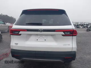 2024 Toyota Highlander XLE z VIN 5TDAAAA59RS011154, wystawiony jako IAAI lot #41243314 z przebiegiem 28 555 mil mil oraz . Historia ofert i sprzedaży dostępna na DreamBid. Obrazek 16.