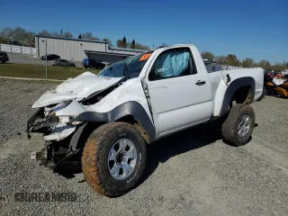 2014 Toyota Tacoma with VIN 5TFPX4EN4EX018957, listed as a Copart auction lot 50104595 with Not provided miles and Salvage title. Bid and sale history available at DreamBid. Image 1.