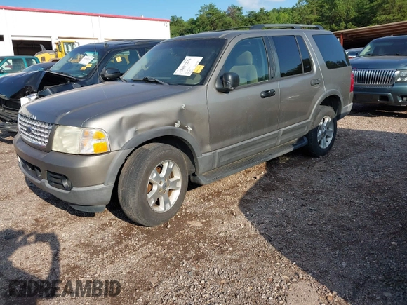 2003 Ford Explorer XLT with VIN 1FMZU63K83ZA92143, listed as a IAAI auction lot 42437278 with 286,800 mi miles and . Bid and sale history available at DreamBid. Image 2.