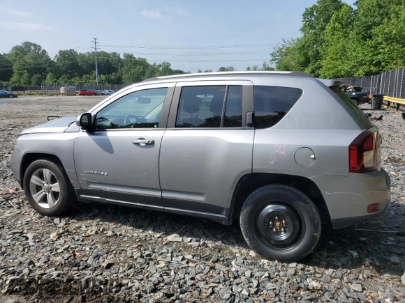 2017 Jeep Compass High Altitude with VIN 1C4NJDEBXHD191404, listed as a Copart auction lot 57209015 with 60,532 mi miles and Salvage title. Bid and sale history available at DreamBid. Image 2.
