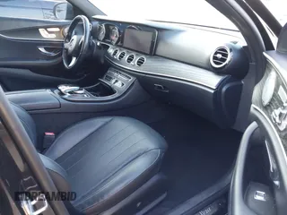 2018 Mercedes-Benz E-Class E 300 with VIN WDDZF4JB7JA468452, listed as a IAAI auction lot 41441293 with 87,552 mi miles. Bid and sale history available at carsss.com. Image 5.