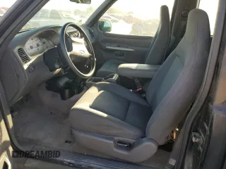 2001 Ford Explorer Sport z VIN 1FMYU60E61UC82558, wystawiony jako Copart lot #81159674 z przebiegiem Nie podano mil oraz Czysty tytuł • Clean title. Historia ofert i sprzedaży dostępna na DreamBid. Obrazek 7.