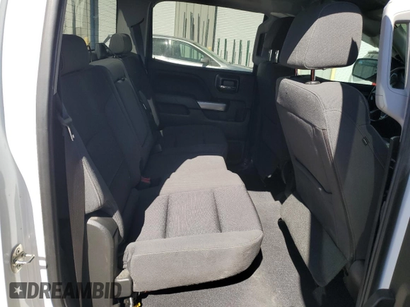 2018 Chevrolet Silverado 1500 LT with VIN 3GCUKREC7JG620389, listed as a Copart auction lot 47935975 with 108,903 mi miles and Salvage Title. Bid and sale history available at carsss.com. Image 10.