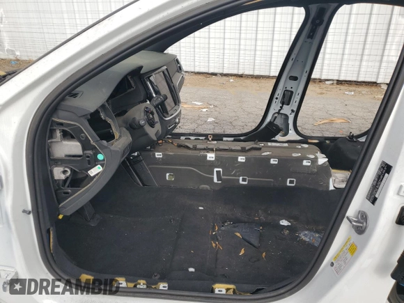 2024 Volvo S60 Plus Black Edition with VIN 7JRH60FHXRG310578, listed as a Copart auction lot 83423344 with Not provided miles and Clean title. Bid and sale history available at DreamBid. Image 7.