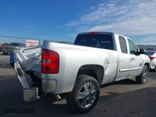 2013 Chevrolet Silverado 1500 LT with VIN 1GCRCSE00DZ389176, listed as a IAAI auction lot 40842969 with 177,173 mi miles. Bid and sale history available at carsss.com. Image 12.