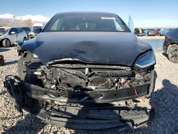 2019 Tesla Model X 75D with VIN 5YJXCAE24KF188385, listed as a Copart auction lot 48063375 with 0 mi miles and Salvage Title. Bid and sale history available at carsss.com. Image 5.