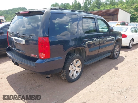 2007 GMC Yukon z VIN 1GKEK13077J129718, wystawiony jako IAAI lot #42449926 z przebiegiem 265 031 mil mil oraz . Historia ofert i sprzedaży dostępna na DreamBid. Obrazek 4.