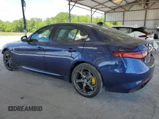 2020 Alfa Romeo Giulia Ti Sport z VIN ZARFANBN7L7632914, wystawiony jako Copart lot #55761355 z przebiegiem 26 635 mil mil oraz Szkoda całkowita • Salvage title. Historia ofert i sprzedaży dostępna na DreamBid. Obrazek 2.