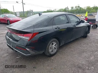 2024 Hyundai Elantra SE с VIN KMHLL4DG3RU829049, выставлен на аукционе IAAI как лот 42102549 с пробегом 12 021 миль миль и . История ставок и продаж доступна на DreamBid. Изображение 4.