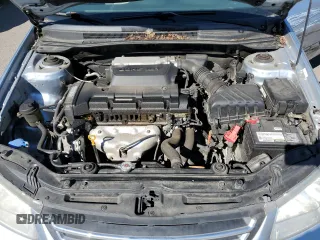 2008 Kia Spectra EX z VIN KNAFE122X85556621, wystawiony jako Copart lot #53577495 z przebiegiem 164 725 mil mil oraz Szkoda całkowita • Salvage title. Historia ofert i sprzedaży dostępna na DreamBid. Obrazek 11.