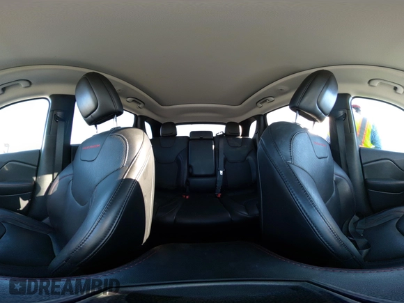 2019 Jeep Cherokee Trailhawk with VIN 1C4PJMBX1KD441175, listed as a IAAI auction lot 42506246 with 47,760 mi miles and . Bid and sale history available at DreamBid. Image 18.