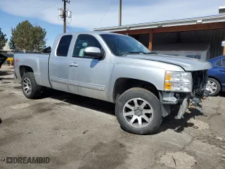 2012 Chevrolet Silverado 1500 LT with VIN 1GCRKSE77CZ257613, listed as a Copart auction lot 48324385 with 133,335 mi miles and Salvage Title. Bid and sale history available at carsss.com. Image 4.