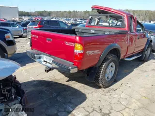2003 Toyota Tacoma PreRunner with VIN 5TESN92N73Z283248, listed as a IAAI auction lot 41427674 with 178,206 mi miles. Bid and sale history available at carsss.com. Image 4.