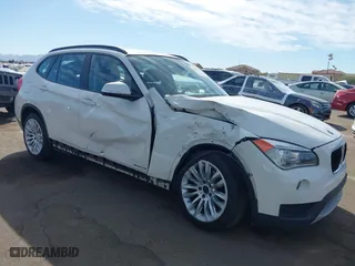 2014 BMW X1 sDrive28i with VIN WBAVM1C52EVW52505, listed as a IAAI auction lot 41625122 with 44,684 mi miles. Bid and sale history available at carsss.com. Image 6.