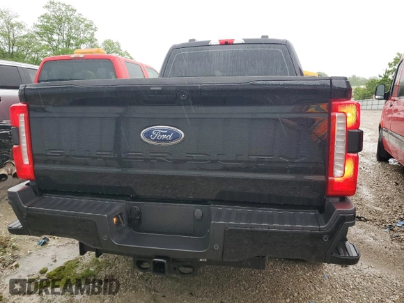 2024 Ford F-350 XL with VIN 1FT8W3BT2REE03102, listed as a Copart auction lot 54721015 with 220 mi miles and Salvage title. Bid and sale history available at DreamBid. Image 6.