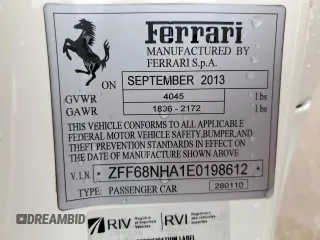 2014 Ferrari 458 Italia z VIN ZFF68NHA1E0198612, wystawiony jako Copart lot #54941365 z przebiegiem 4 506 mil mil oraz Szkoda całkowita • Salvage title. Historia ofert i sprzedaży dostępna na DreamBid. Obrazek 13.