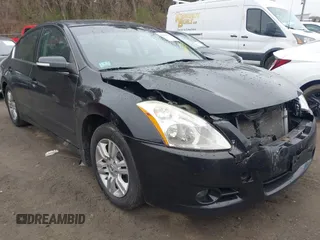 2012 Nissan Altima S z VIN 1N4AL2AP0CN511644, wystawiony jako IAAI lot #42080789 z przebiegiem 169 048 mil mil oraz . Historia ofert i sprzedaży dostępna na DreamBid. Obrazek 1.