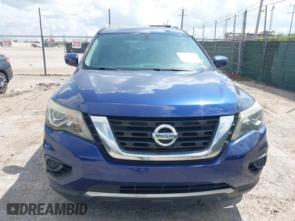 2017 Nissan Pathfinder Platinum with VIN 5N1DR2MN5HC632149, listed as a IAAI auction lot 42724463 with 132,827 mi miles and . Bid and sale history available at DreamBid. Image 6.
