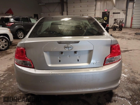 2011 Scion tC z VIN JTKJF5C76B3006789, wystawiony jako IAAI lot #41571706 z przebiegiem 92 169 mil mil oraz . Historia ofert i sprzedaży dostępna na DreamBid. Obrazek 16.