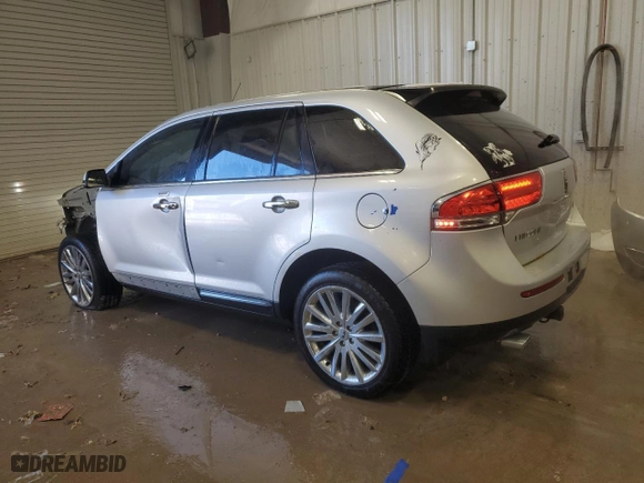 2014 Lincoln MKX with VIN 2LMDJ8JK1EBL11102, listed as a Copart auction lot 41487985 with 95,954 mi miles and Clean Title. Bid and sale history available at carsss.com. Image 2.