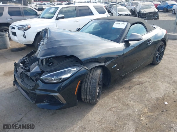 2022 BMW Z4 sDriveM40i with VIN WBAHF9C08NWX88691, listed as a IAAI auction lot 40983519 with 11,108 mi miles. Bid and sale history available at carsss.com. Image 18.