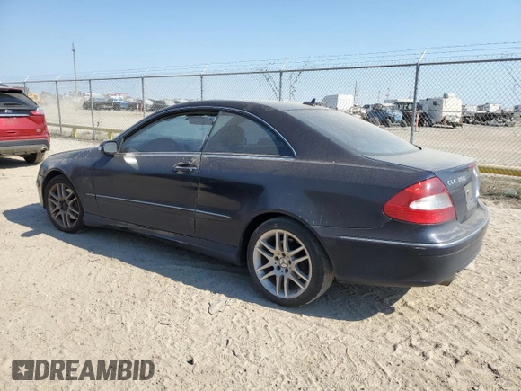 2009 Mercedes-Benz CLK 350 with VIN WDBTJ56HX9F268227, listed as a Copart auction lot 75247554 with 223,958 mi miles and Clean Title. Bid and sale history available at DreamBid. Image 2.